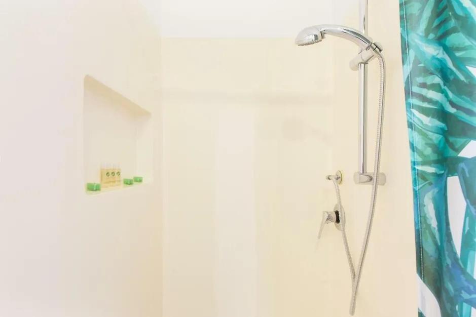 Piazza Martiri Flat Apartment Cagliari Exterior photo